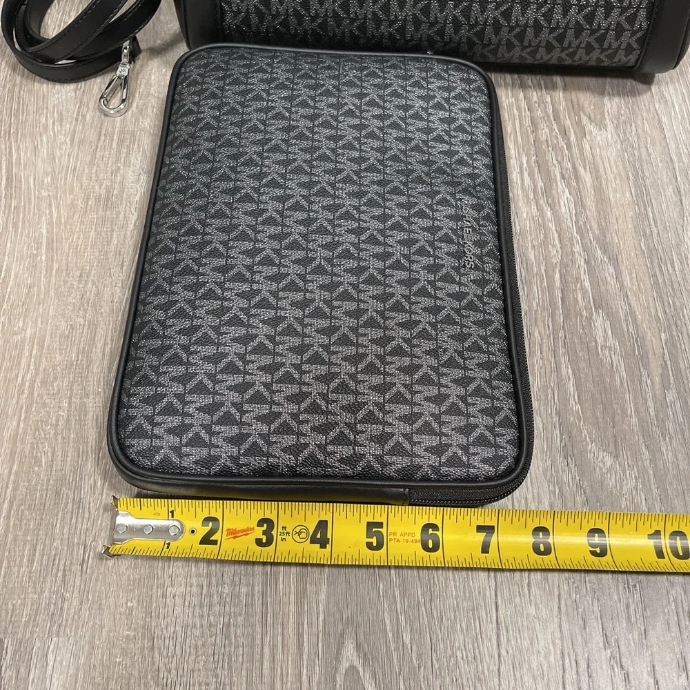 Michael Kors Kali medium satchel - Picture 7 of 11